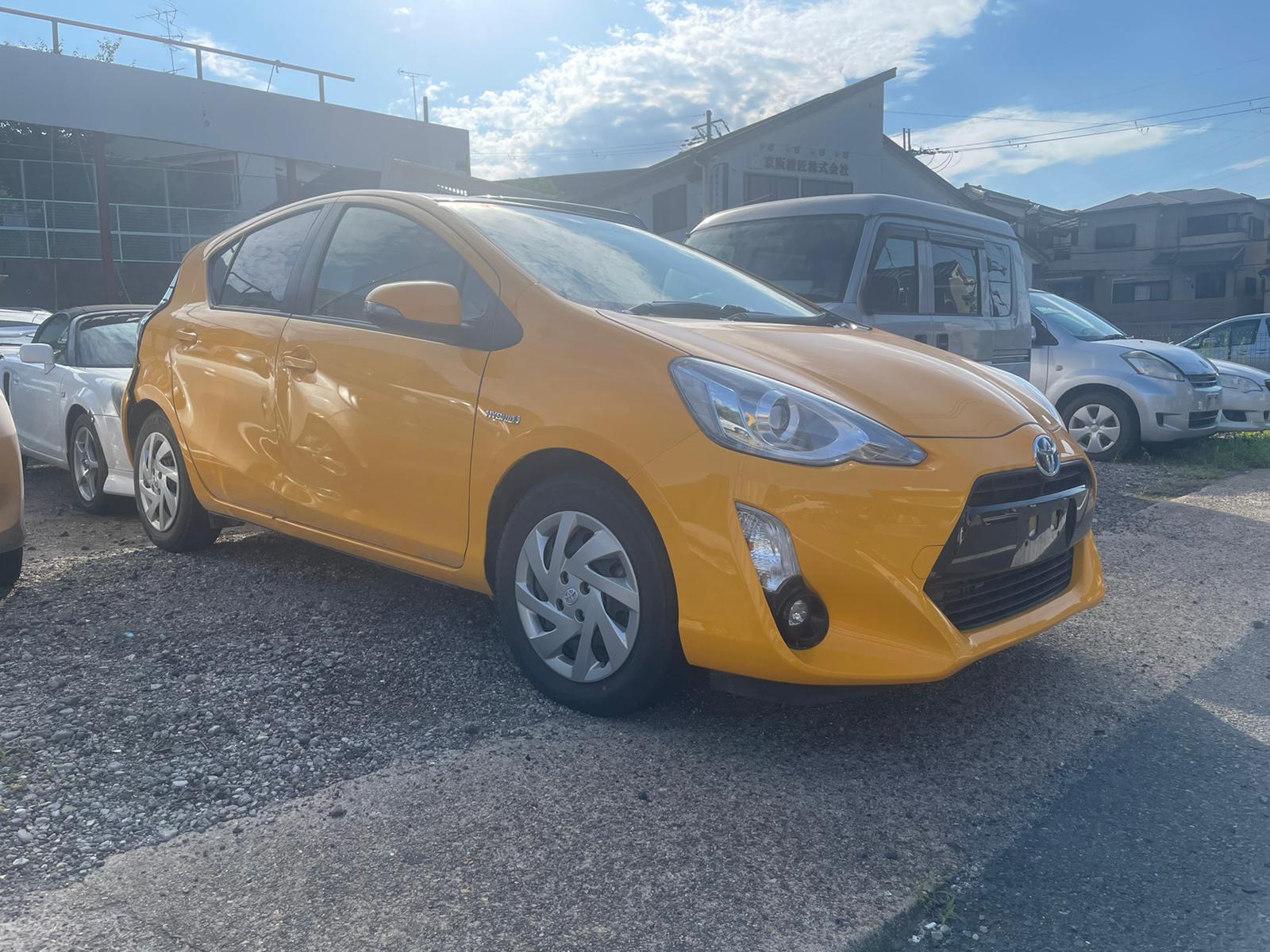 Toyota Aqua | NHP10 |